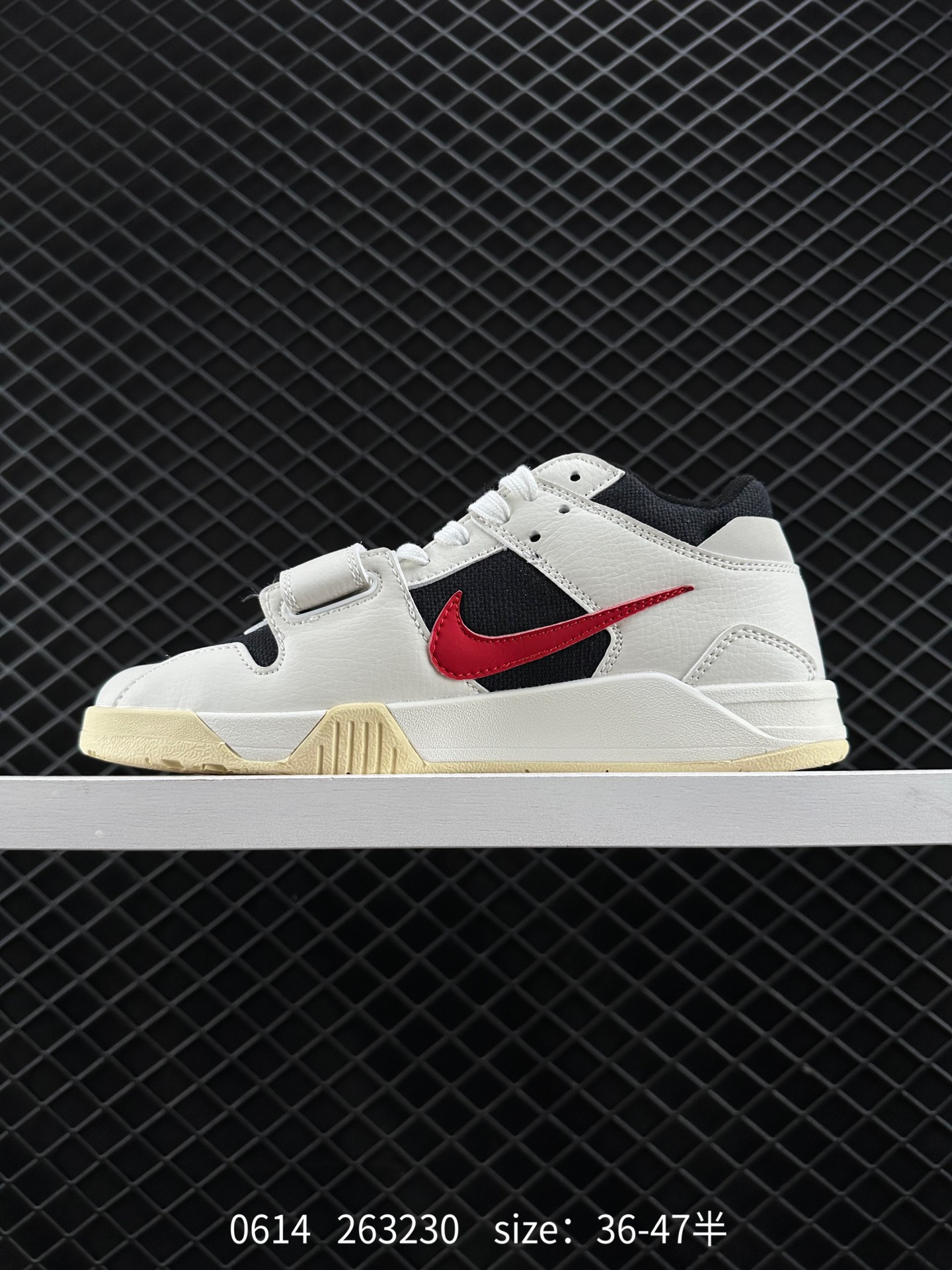 Travis Scott x Air Jordan Executive The Check